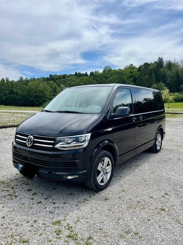 Schwarz Gebraucht 2016 VW Multivan Comfortline Van | 29.000 € (Fairer Preis) - Bild 1/4