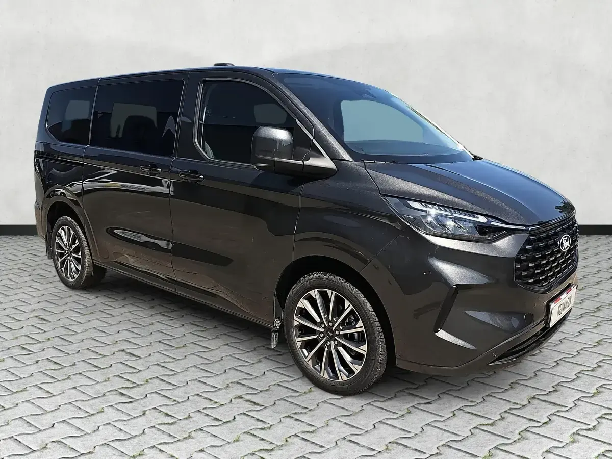 Neu Ford Tourneo Custom Titanium X 2026 Magnetic grau metallic Van