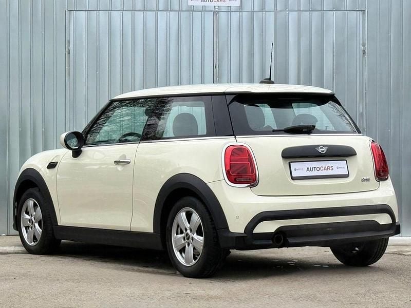 Gebraucht Mini ONE Classic 102 PS (75 kW) 2022 Weiß Kleinwagen