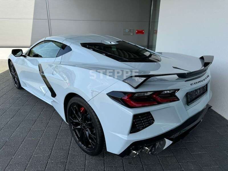 Gebraucht Corvette Stingray 481 PS (353 kW) 2024 Ceramic matrix gray Coupé
