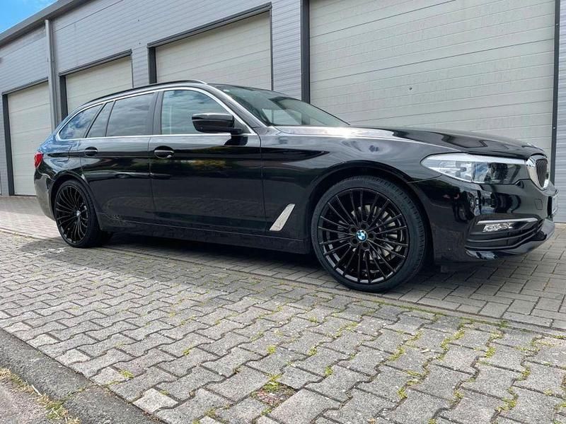 Gebraucht BMW 520 190 PS (139 kW) 2018 Schwarz Limousine