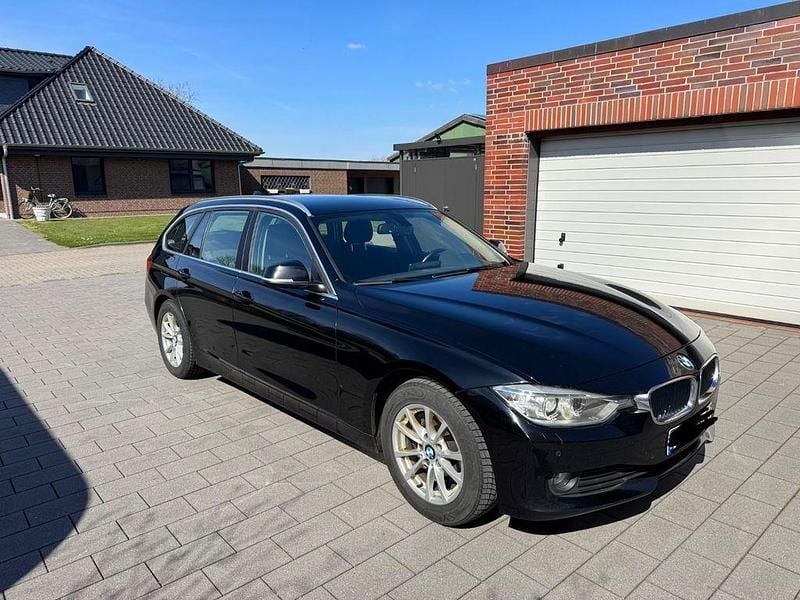 Second-hand BMW 320 184 CP (135 kW) 2013 Negru Break