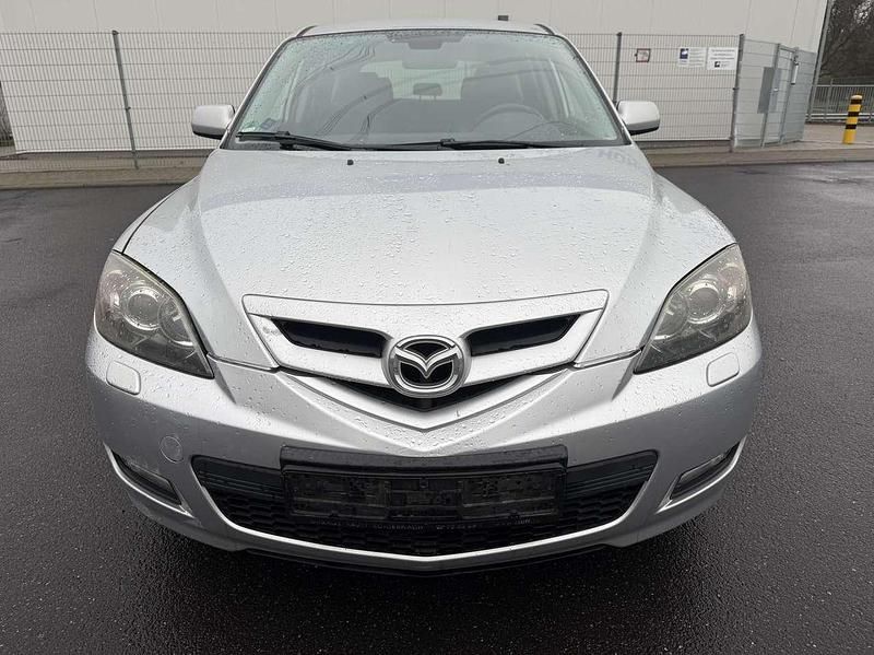 Gebraucht Mazda 3 Active Plus 105 PS (77 kW) 2008 Satinsilber metallic Limousine