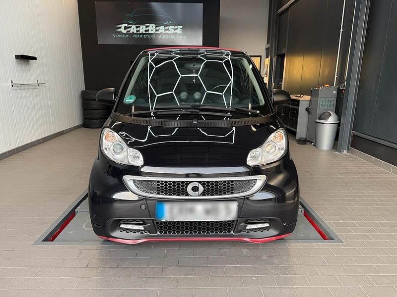 Gebraucht Smart ForTwo Cabrio 71 PS (52 kW) 2015 Schwarz Cabrio