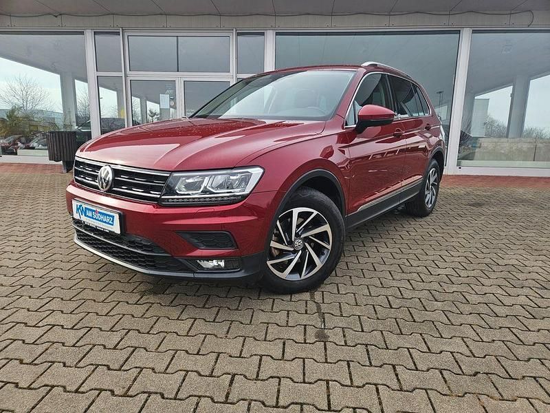 Gebraucht VW Tiguan Sound 150 PS (110 kW) 2018 Ruby red SUV