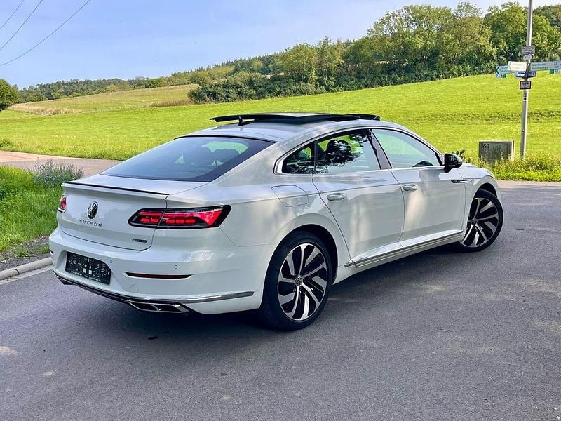 Weiß Gebraucht 2021 VW Arteon R-line Coupé | 30.990 € (Guter Preis) - Bild 1/4