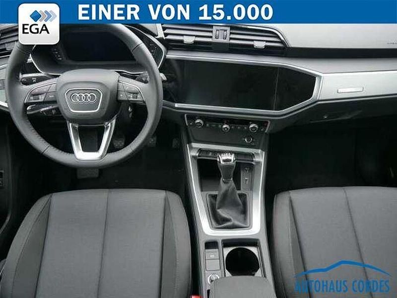 Gebraucht Audi Q3 Ambiente 150 PS (110 kW) 2019 Weiß SUV