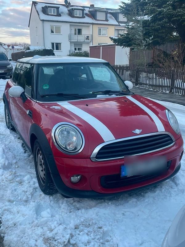 Gebraucht Mini Cooper 116 PS (85 kW) 2011 Rot Kleinwagen