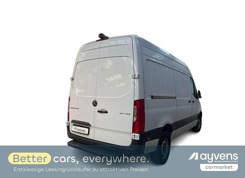 Gebraucht Mercedes Sprinter 170 PS (125 kW) 2022 Arktikweiss Van