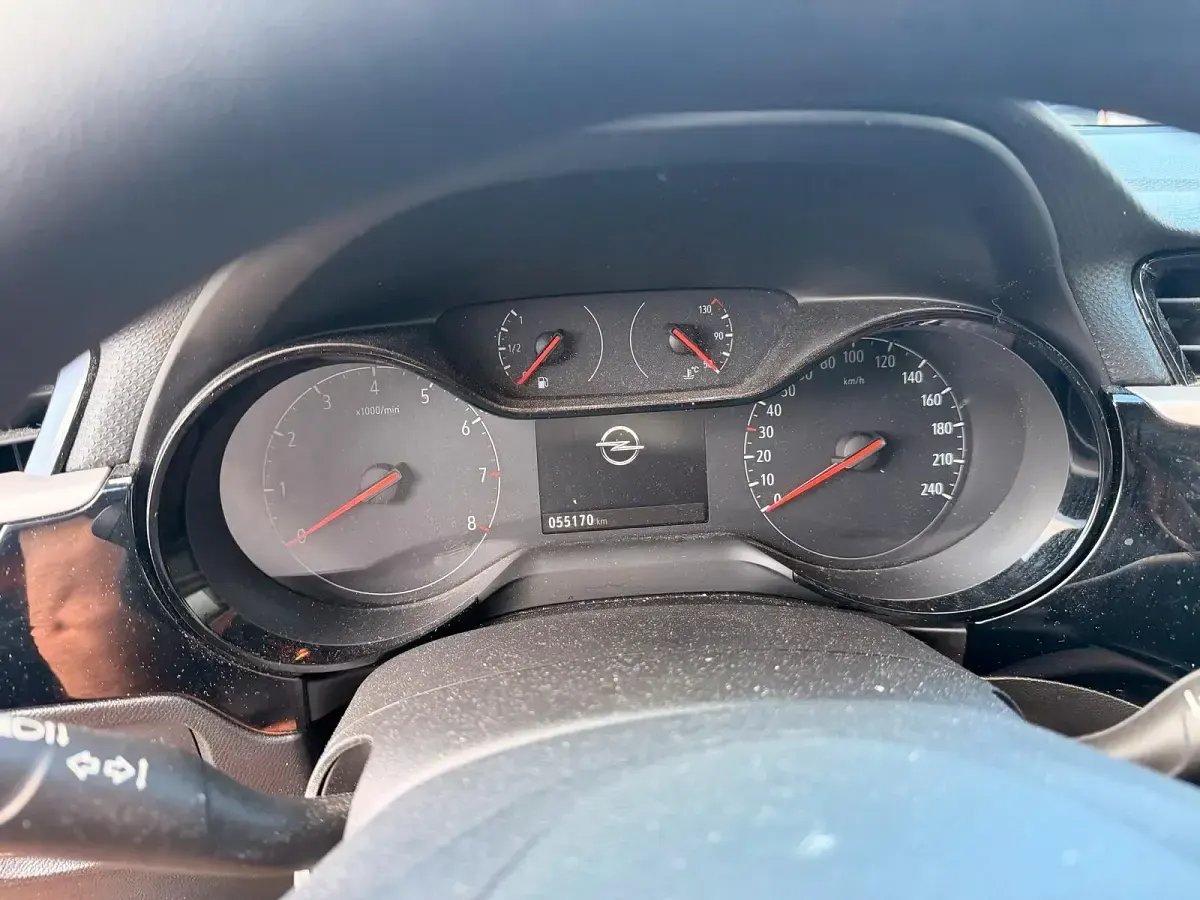 Gebraucht Opel Corsa 75 PS (55 kW) 2022 Rot Kleinwagen