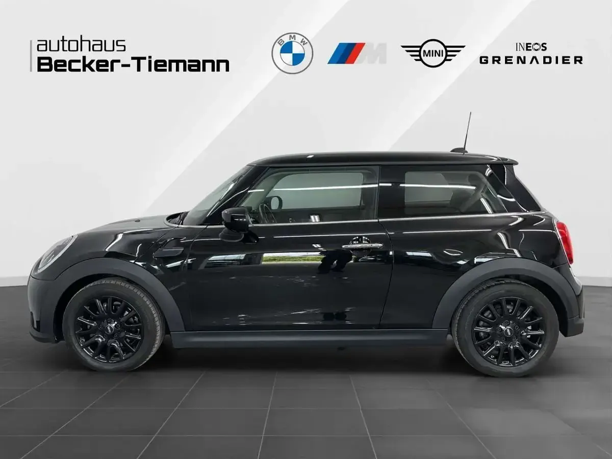 Gebraucht Mini ONE 102 PS (75 kW) 2021 Schwarz Kleinwagen