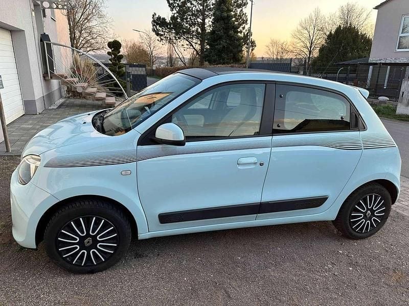 Gebraucht Renault Twingo Dynamique 90 PS (66 kW) 2015 Blau Kleinwagen