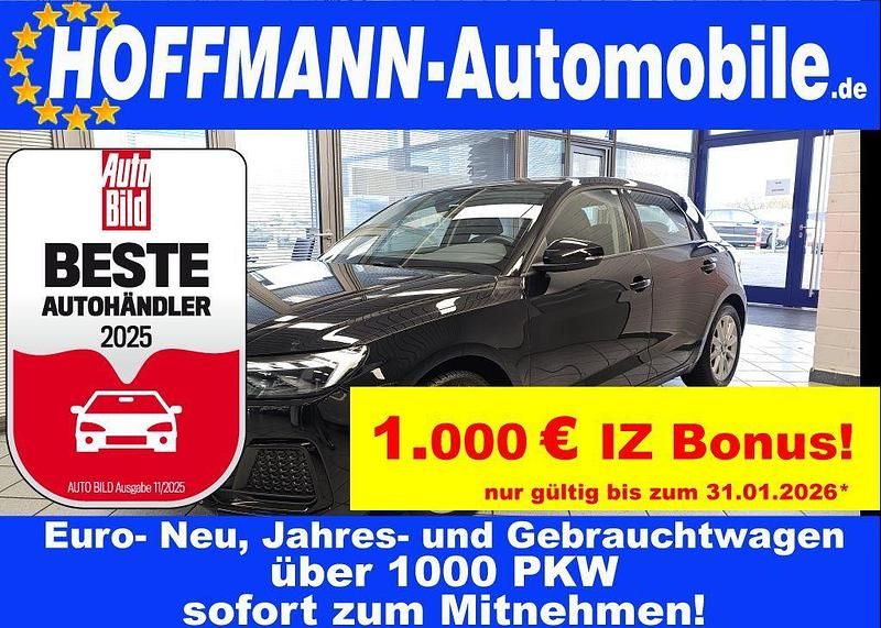 Mythosschwarzmet. (metallic) Gebraucht 2023 Audi A1 Comfort Limousine | 21.900 € (Guter Preis) - Bild 1/4
