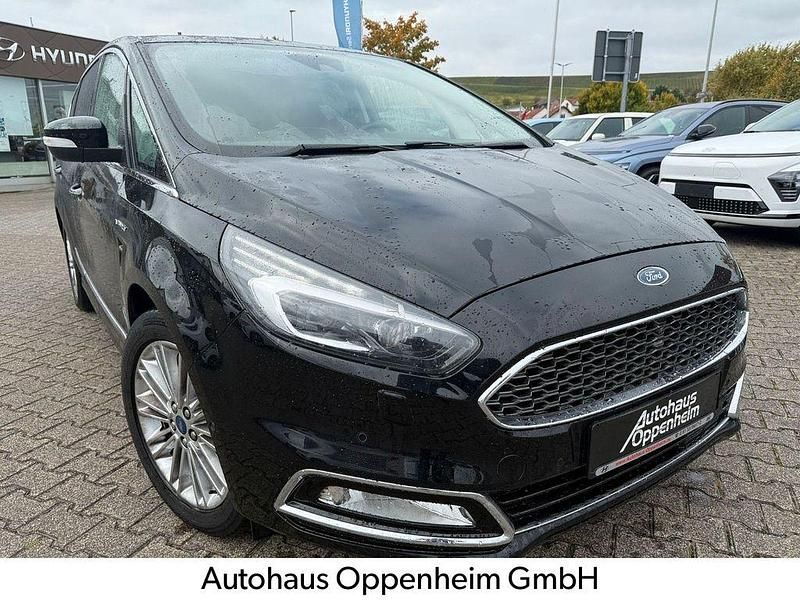 Schwarz Gebraucht 2017 Ford S-MAX Vignale Van / Kleinbus | 22.845 € (Fairer Preis) - Bild 1/4