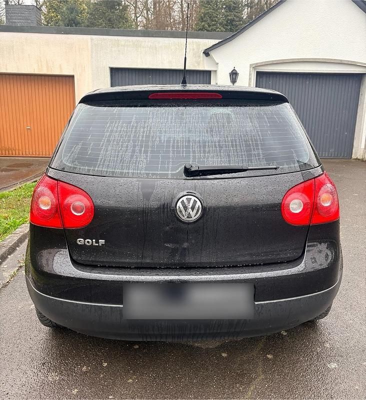 Gebraucht VW Golf V 81 PS (59 kW) 2007 Schwarz Kleinwagen