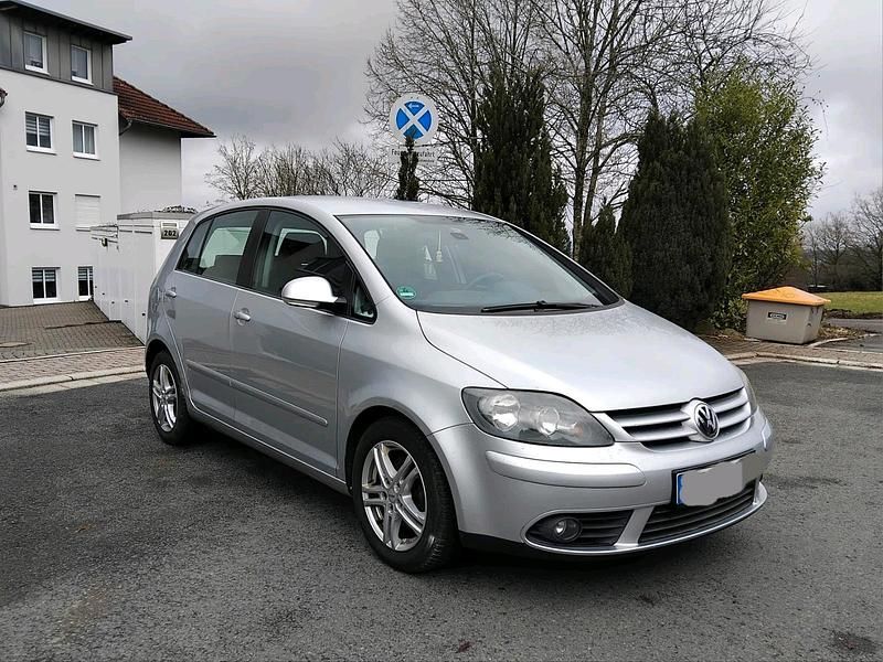 Gebraucht VW Golf IV 115 PS (84 kW) 2006 Silber Kleinwagen