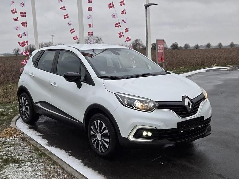 Weiß Gebraucht 2019 Renault Captur Zen SUV | 8.400 € (Superpreis) - Bild 1/4