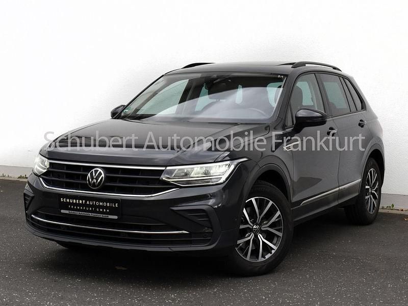 Uranograu Gebraucht 2023 VW Tiguan Life SUV | 24.990 € (Fairer Preis) - Bild 1/4