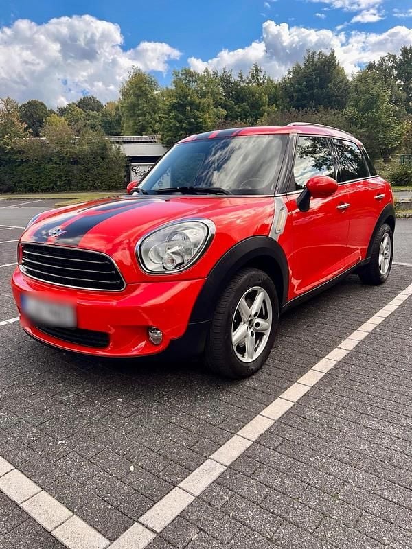 Rot Gebraucht 2011 Mini One Countryman SUV | 7.499 € (Fairer Preis) - Bild 1/4
