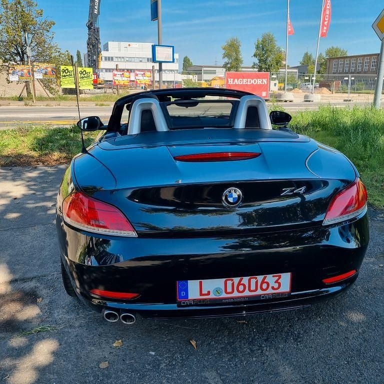 Gebraucht BMW Z4 Sport Line 204 PS (150 kW) 2011 Schwarz Cabrio