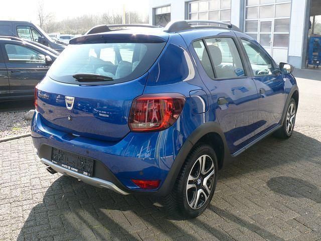 Gebraucht Dacia Sandero Stepway 101 PS (74 kW) 2020 Blau Kleinwagen