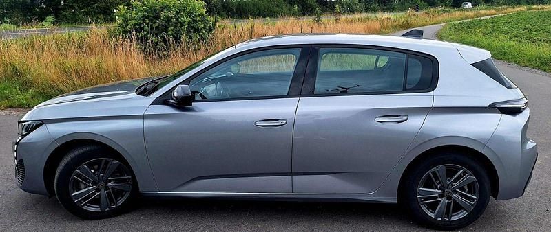 Gebraucht Peugeot 308 Active 131 PS (96 kW) 2022 Limousine