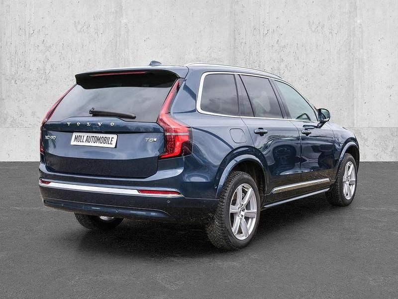 Second-hand Volvo XC90 Plus 455 CP (334 kW) 2025 Albastru SUV