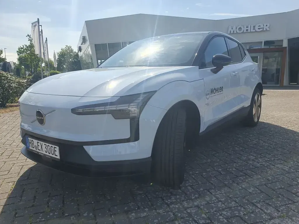 Gebraucht Volvo EX30 Plus 200 kW (272 PS) 2025 Cloud blue SUV