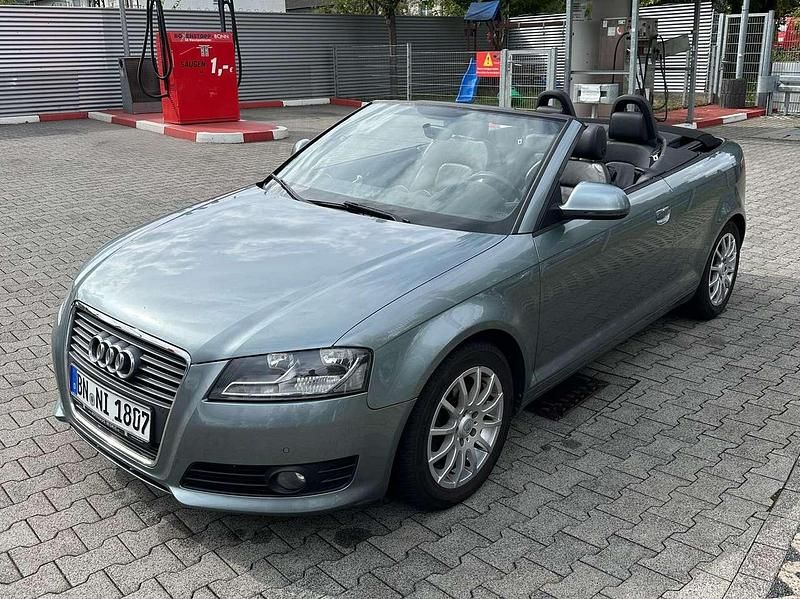 Silber Gebraucht 2010 Audi A3 Cabriolet Ambition Cabrio | 8.000 € (Fairer Preis) - Bild 1/4