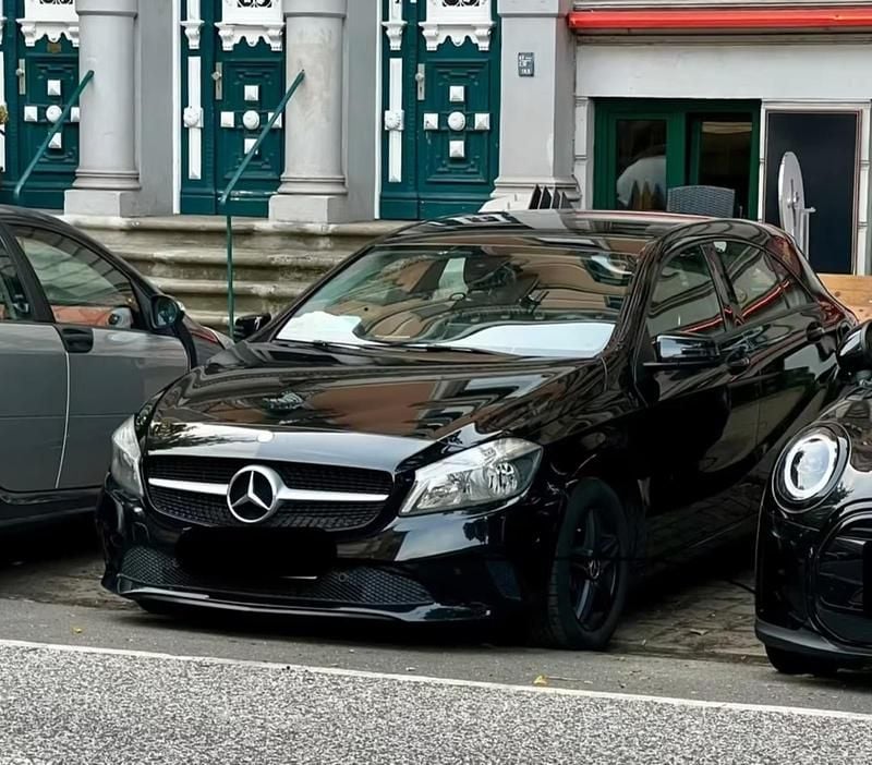 Gebraucht Mercedes A160 90 PS (66 kW) 2016 Schwarz Kleinwagen