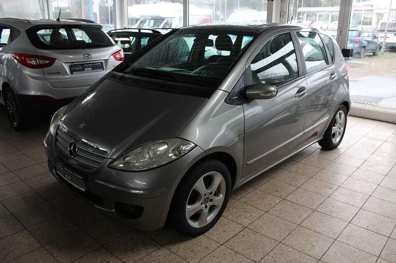 Grau Gebraucht 2008 Mercedes A200 Kleinwagen | 4.390 € (Fairer Preis) - Bild 1/4