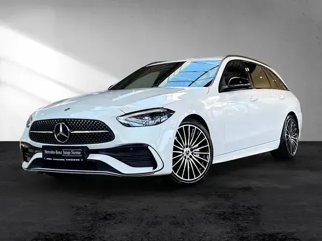 Gebraucht Mercedes C180 AMG 170 PS (125 kW) 2025 Weiß Kombi