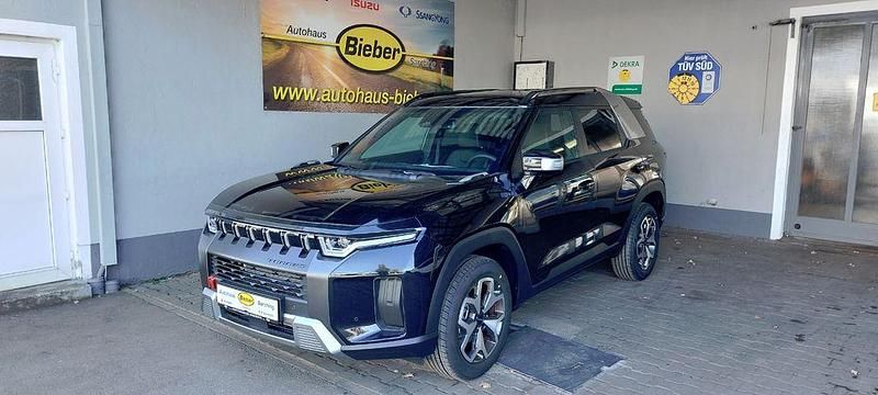 Schwarz Neu 2025 Ssangyong (KGM) Torres SUV | 30.900 € - Bild 1/4