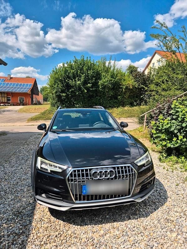 Schwarz Gebraucht 2016 Audi A4 Allroad Ambiente Kombi | 22.999 € (Fairer Preis) - Bild 1/4