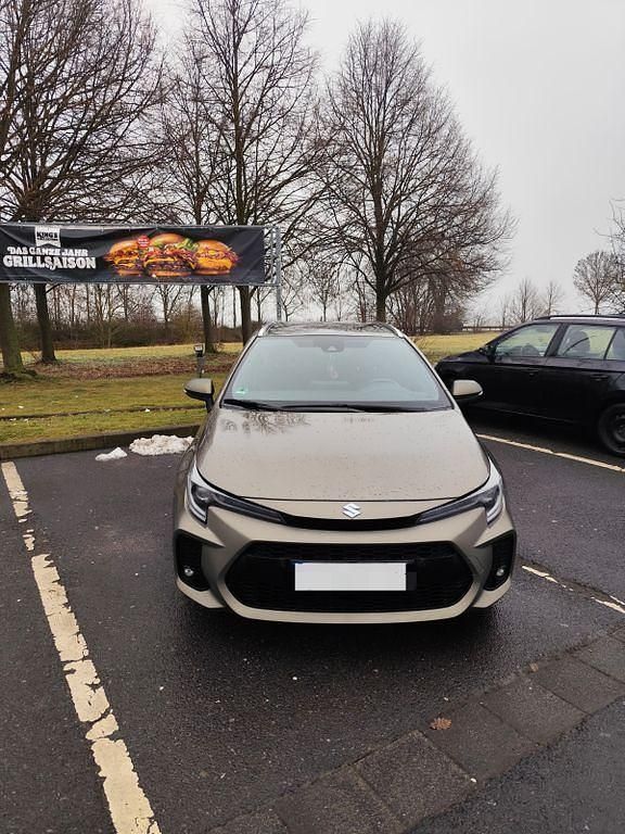 Gebraucht Suzuki Swace Comfort+ 122 PS (89 kW) 2021 Grün Kombi