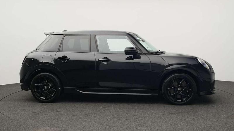 Gebraucht Mini John Cooper Works 156 PS (114 kW) 2025 Schwarz Kleinwagen