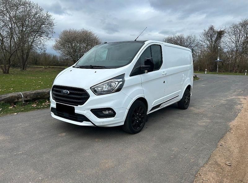 Second-hand Ford Transit Custom 131 CP (96 kW) 2019 Alb Monovolum