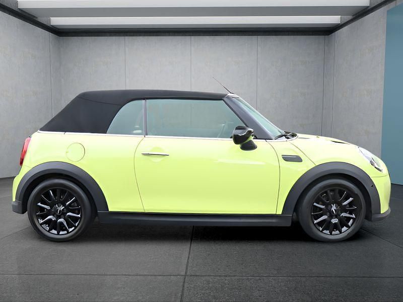 Gebraucht Mini Cooper Cabriolet 136 PS (100 kW) 2021 Gelb Cabrio