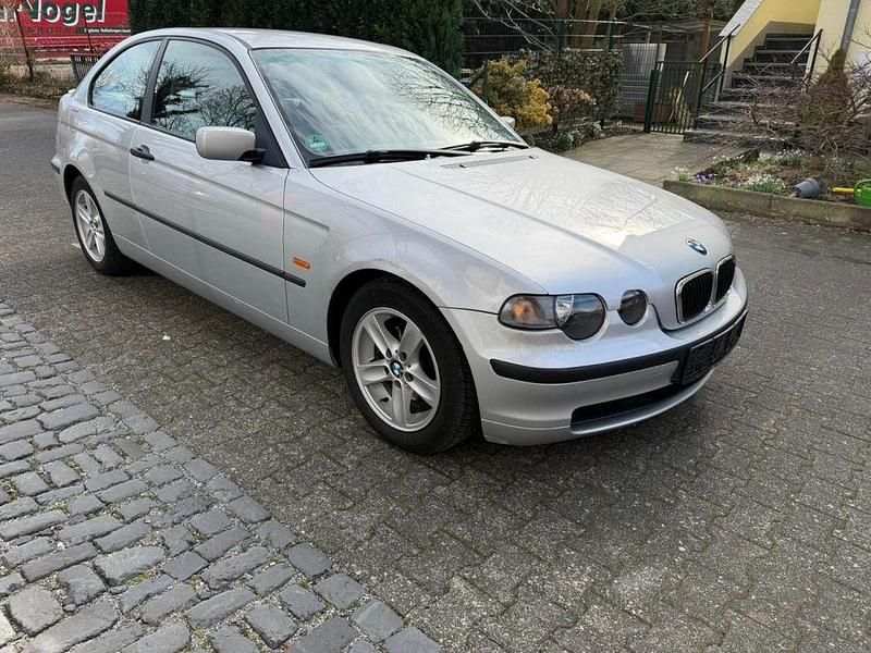 Gebraucht BMW 316 Compact 116 PS (85 kW) 2002 Silber Kleinwagen