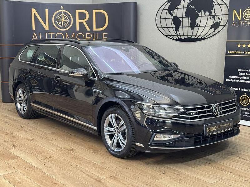 Gebraucht VW Passat R-line 150 PS (110 kW) 2022 Deep black perleffek (metallic) Kombi