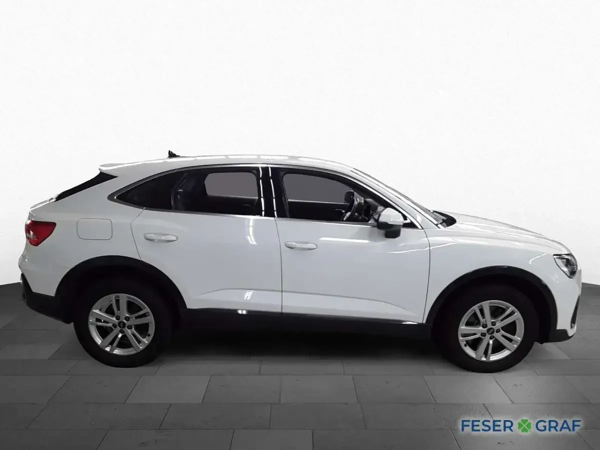 Gebraucht Audi Q3 Sportback Comfort 245 PS (180 kW) 2022 Weiß SUV