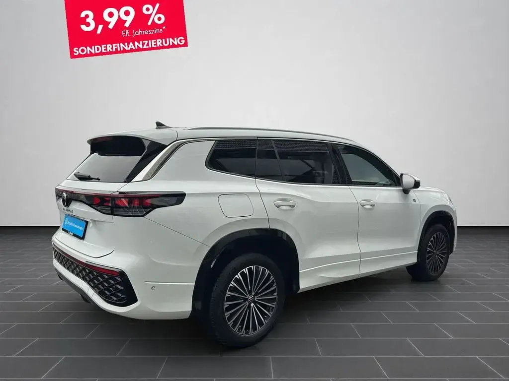 Gebraucht VW Tayron R-line 193 PS (141 kW) 2025 Pure white SUV
