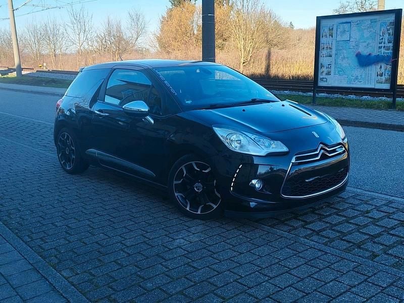 Gebraucht Citroën DS3 156 PS (114 kW) 2012 Schwarz Limousine