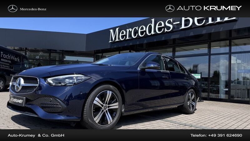 Blau Gebraucht 2023 Mercedes C180 Avantgarde Limousine | 37.900 € (Etwas zu teuer) - Bild 1/4