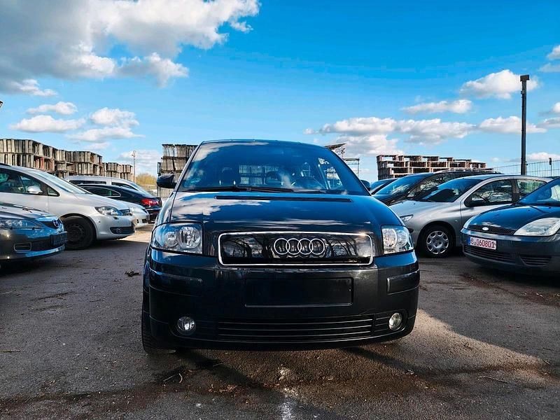 Second-hand Audi A2 110 CP (80 kW) 2005 Negru Hatchback