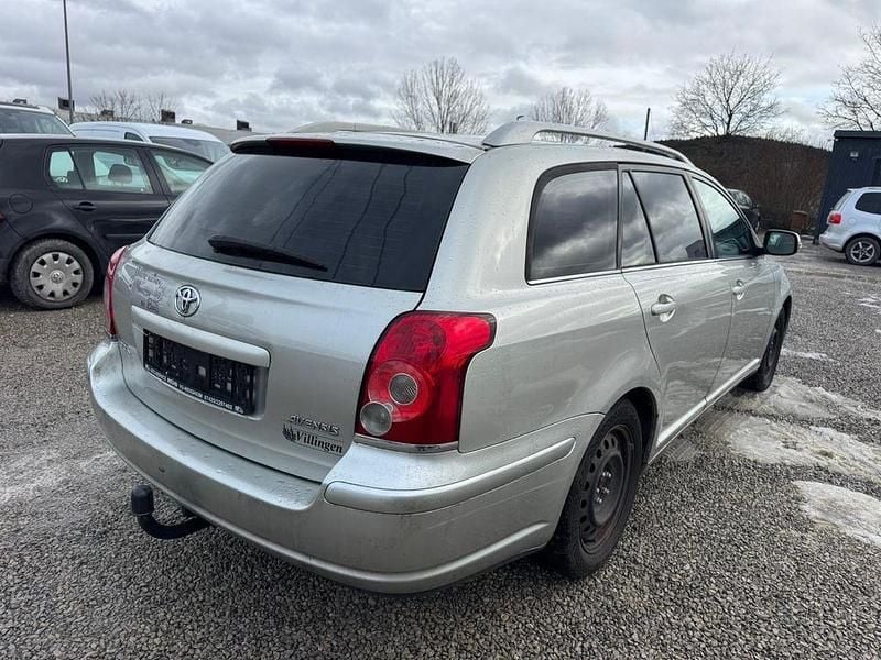 Gebraucht Toyota Avensis Sol 129 PS (94 kW) 2006 Silber Kombi