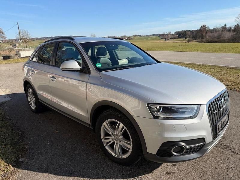 Gebraucht Audi Q3 S-Line 177 PS (130 kW) 2013 Silber SUV
