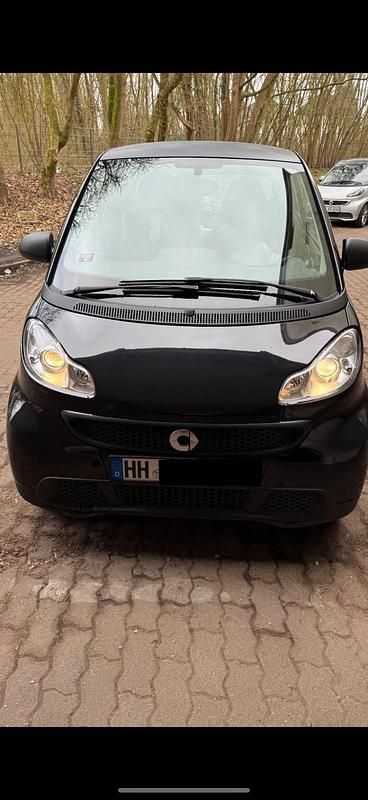 Schwarz Gebraucht 2014 Smart ForTwo Coupé Kleinwagen | 5.250 € (Fairer Preis) - Bild 1/4
