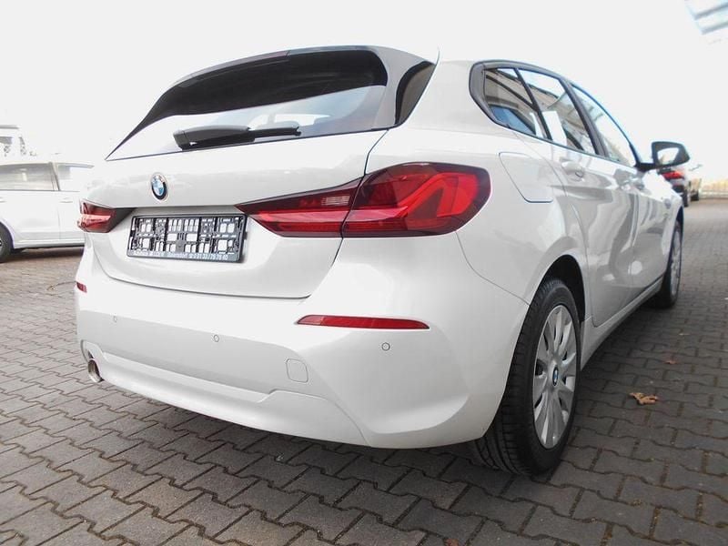 Gebraucht BMW 116 109 PS (80 kW) 2021 Weiß Kleinwagen