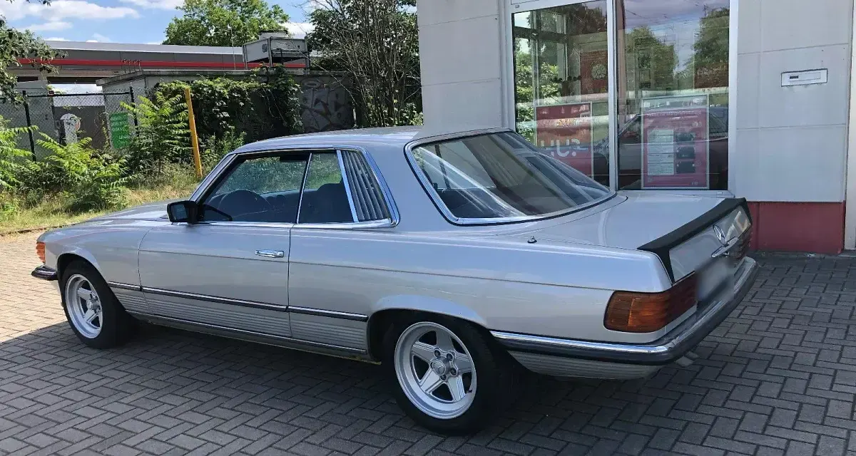 Gebraucht Mercedes SLC380 218 PS (160 kW) 1981 Silber Coupé